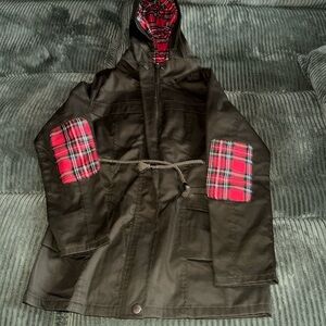 NWOT RAIN JACKET ARMY GREEN FROM WANNA B Small💙